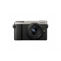 Panasonic Lumix GX9 + kit de 3 objectifs (12-32 mm, 35-100 mm, 25 mm) + sacoche Lumix + carte SD 16 Go